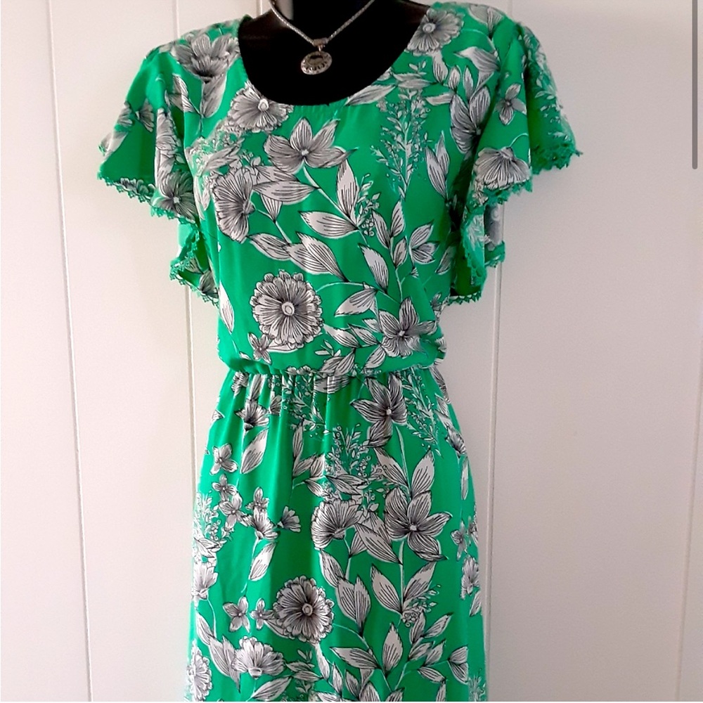 Beautiful Peekaboo Back Flutter Sleeve Dress